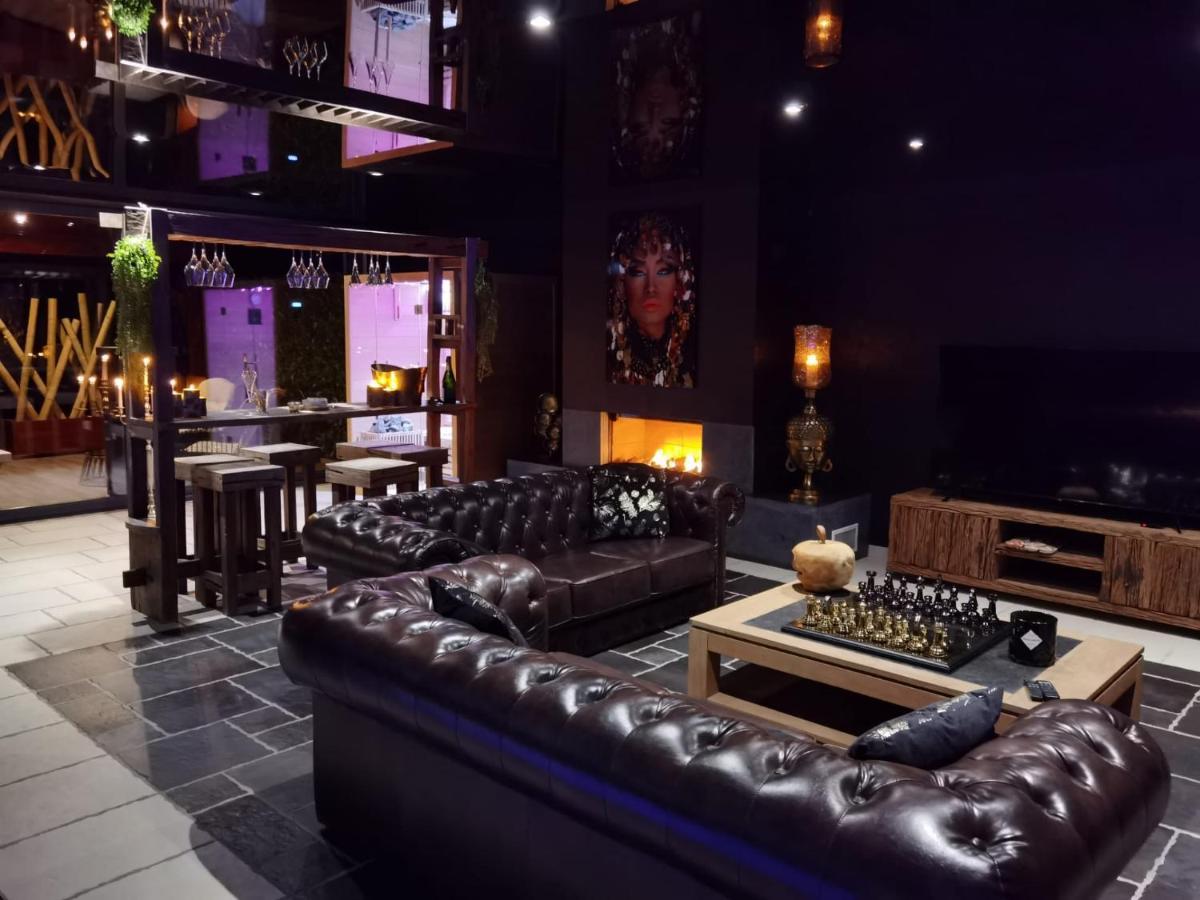 Les Suites M Wanze ภายนอก รูปภาพ